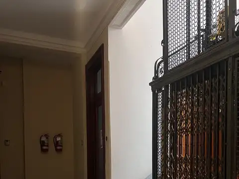 VENTA OFICINA CENTRO EDIFICIO MINETTI SEGURI