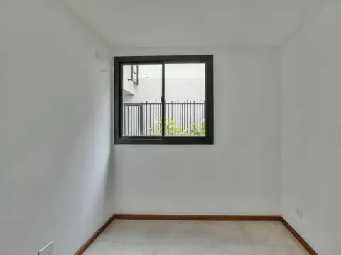 Depto Tipo Casa 2 ambientes con 1 baño