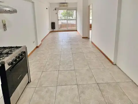Vallejos 3200, Piso 1