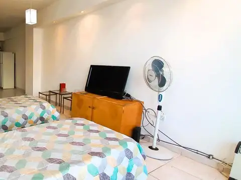 Amplio MonoAmbiente en VENTA en Pleno Centro