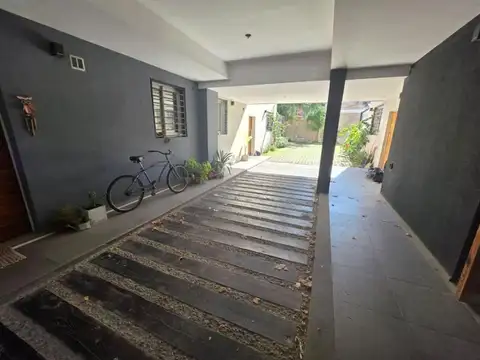 Depto Tipo Casa en Venta de 4 ambientes