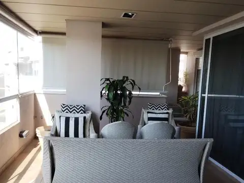 Departamento 4 ambientes con 4 baños