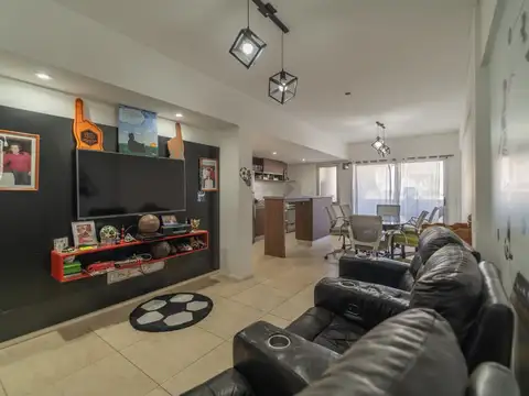 Departamento 3 ambientes con 2 baños