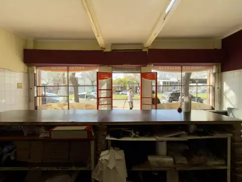 Local en Alquiler en La Plata, $ 1.850.000
