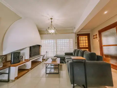 Casa en Venta en Banfield, USD 379.999