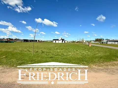 Terreno en Venta en Los Juncos, USD 30.000