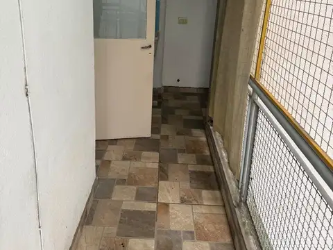 Entre Ríos 300, Piso 2