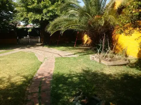 Casa en Venta de 4 dormitorios