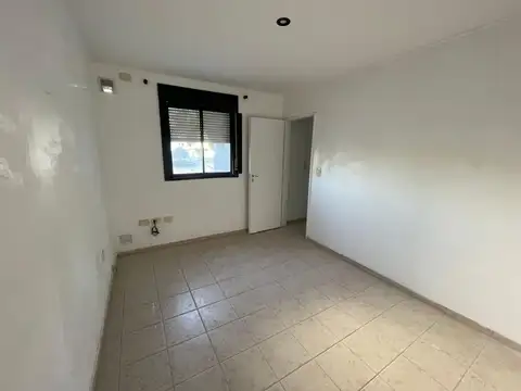Departamento de 2 Dormitorios al frente