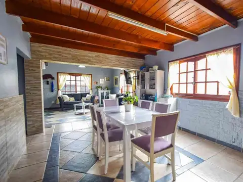 Casa en Venta en Barrio Felix U.Camet, USD 75.000