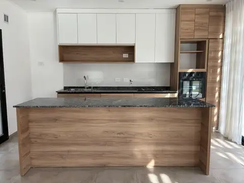 Casa en venta - City Bell
