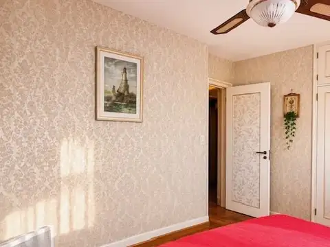 4 ambientes, 72mts, USD 120.000, piso alto