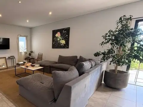 Casa en Venta en Pilar Del Este - Santa Elisa, USD 179.900