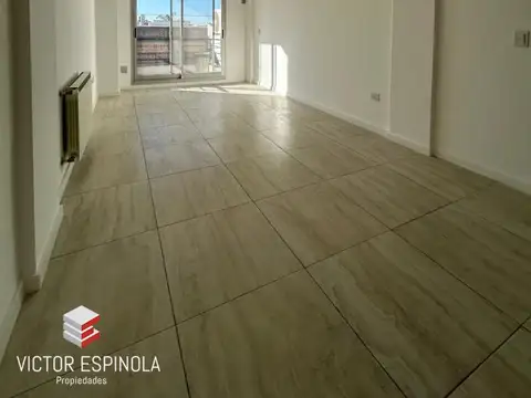Depto Tipo Casa 4 ambientes con 2 baños