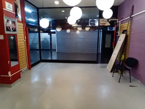 Local en Venta en Barrio Norte, USD 21.900