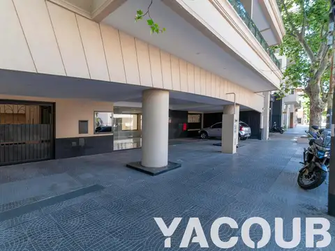 Avenida Avellaneda e/ Almirante Seguí y José Juan Biedma