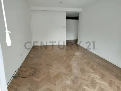 Avenida Las Heras 3700, Piso 5