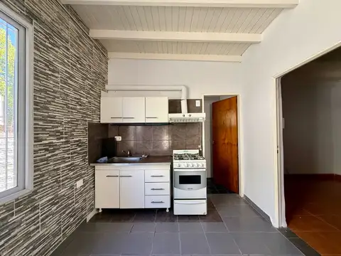 Casa en Alquiler con 1 cochera