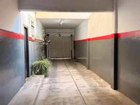 COCHERA CUBIE VENTA MONTE CASTRO ACCESO INDEPEND