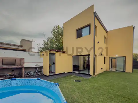 Casas con patio en venta en City Bell