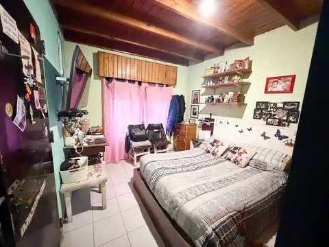 Venta Casa 4 ambientes moreno cuartel v