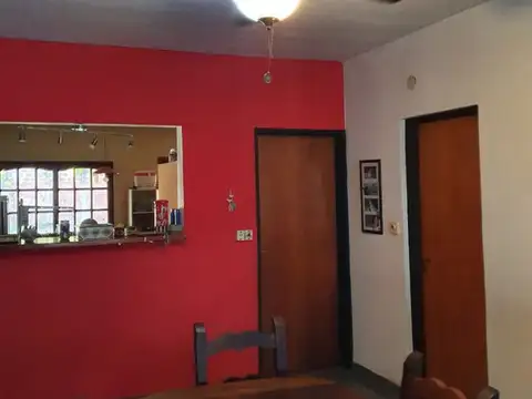 Depto Tipo Casa 4 ambientes con 2 baños