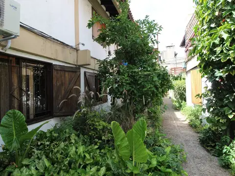 Depto Tipo Casa en Venta de 3 ambientes