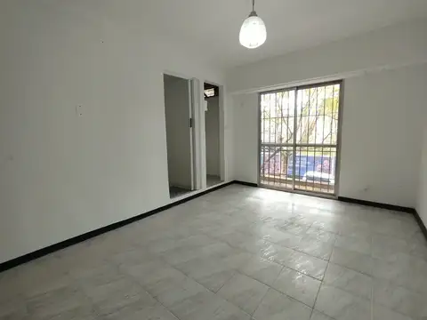 Departamento en Alquiler en Morón Norte, $ 270.000