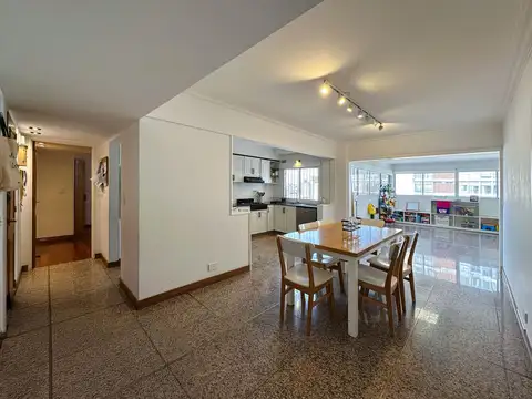 Departamento en Venta de 7 ambientes