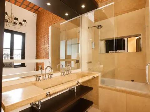 Depto Tipo Casa en Venta de 4 dormitorios