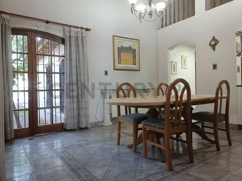 Se vende casa. Guaymallén. Bermejo