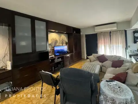 Casa en Venta en Quilmes, USD 350.000