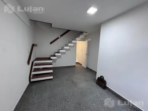 Oficina 2 ambientes con 2 baños