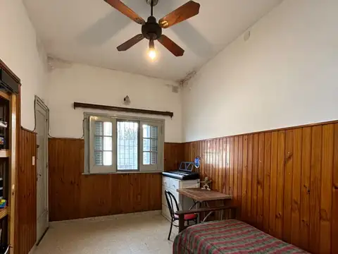 Casa Lote Propio 3 Ambientes con Galpón y Jardín - Melo 4372, Villa Martelli.