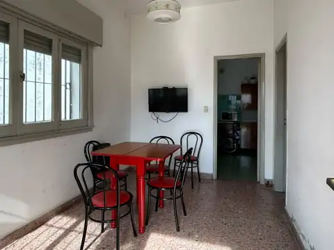 Casa en Venta en Barrio Parque, USD 170.000