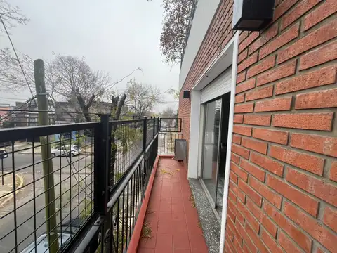 Depto Tipo Casa en Alquiler de 3 dormitorios