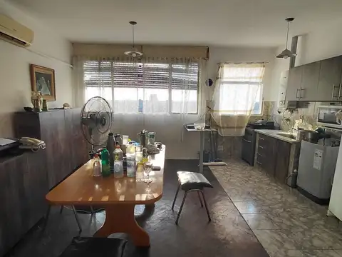 Departamento en venta - 3 Dormitorios 2 Baños - 88Mts2 - Parque Avellaneda
