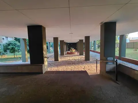 Avenida Directorio e/ Avenida Lacarra y Fernández