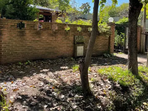 Av. del Rosario  al 700