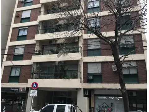 Departamento 2 amb en venta en Caballito