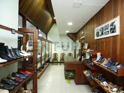 48 entre 7 y 8 , Piso 0