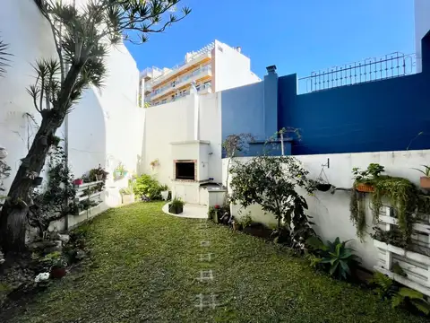 Casa 6 ambientes con 3 baños
