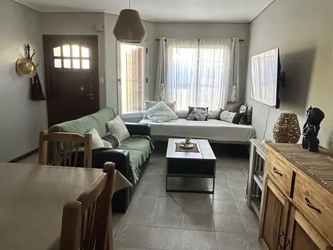 Depto Tipo Casa en Venta de 3 dormitorios