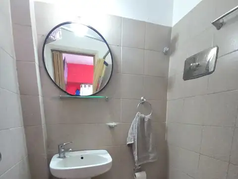 PH 2 amb. con patio - Santiago del Estero y Larrea