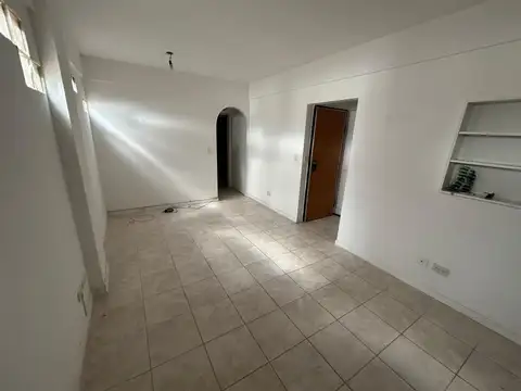 Departamento en Alquiler en Olivos, $ 950.000