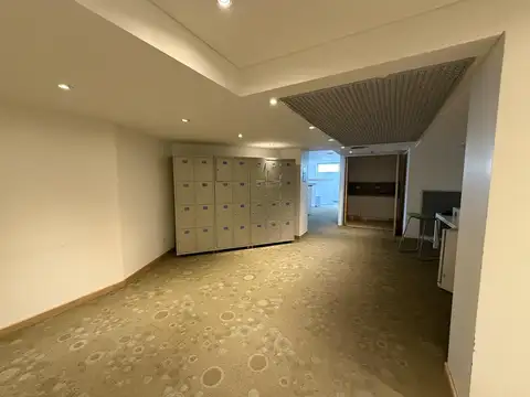 Oficina en Alquiler al Oeste