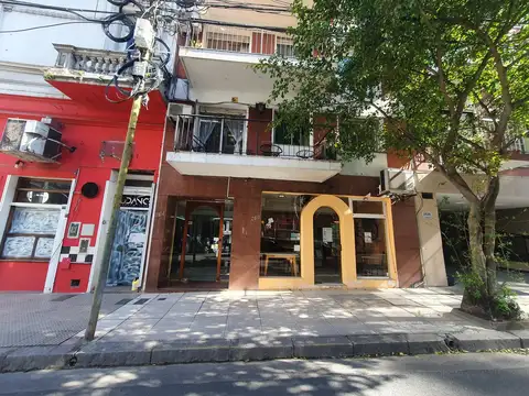 Charcas 2800  piso 1ro - 3 amb - Frente