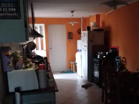 Casa en venta - 3 Dormitorios 1 Baño - Mar del Plata