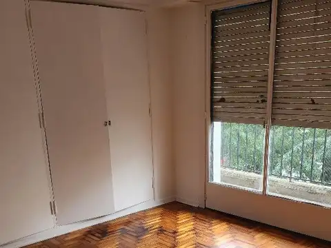 Guayaquil 746 , Piso 3
