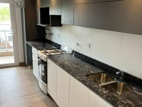 Departamento 3 ambientes con 1 baño